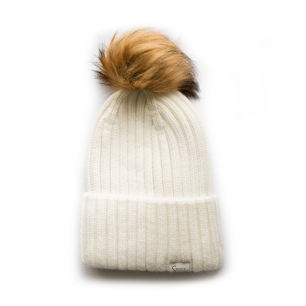 Pom pom wooly hat deals